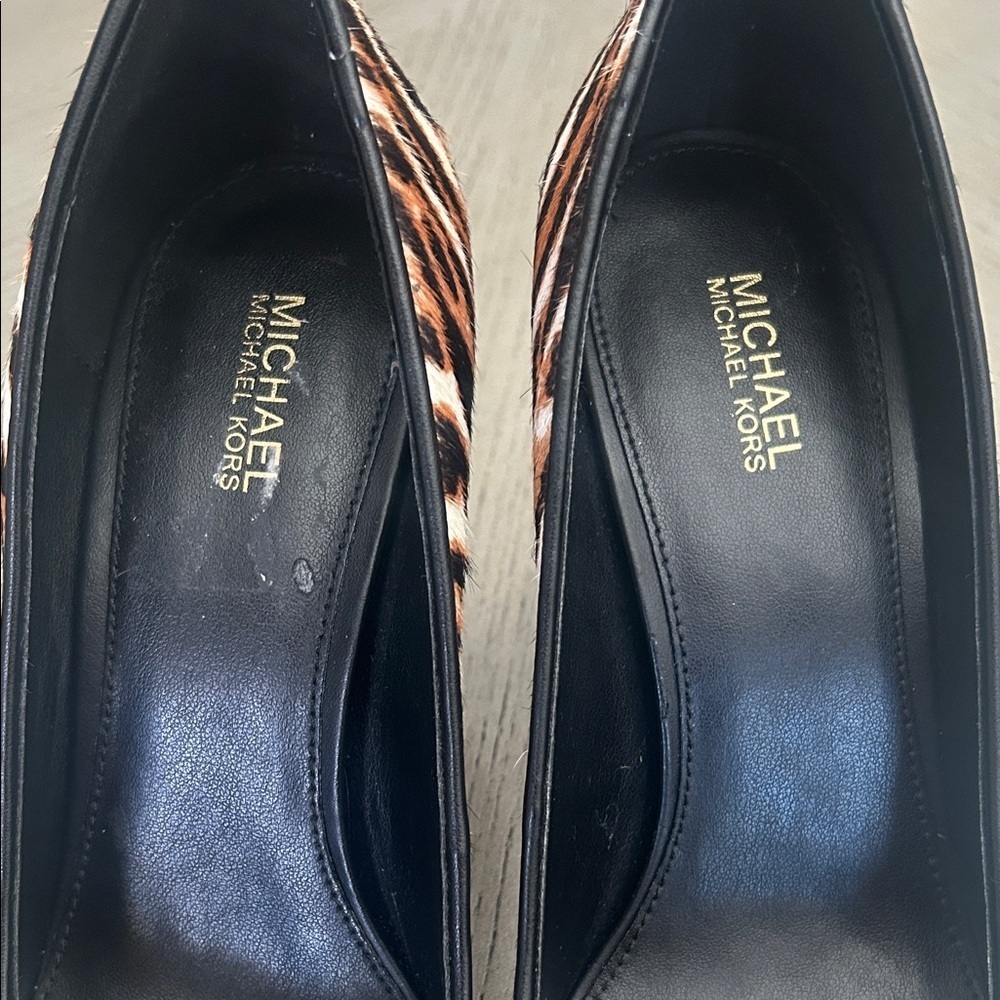 Michael Kors Dorothy Flex Pump Tiger Print Calf Hair - Camel size 7.5 - Picture 8 of 8